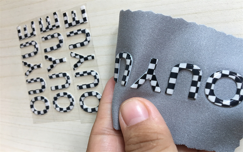 单色硅胶滴胶烫标 服装热转印 可定制图案